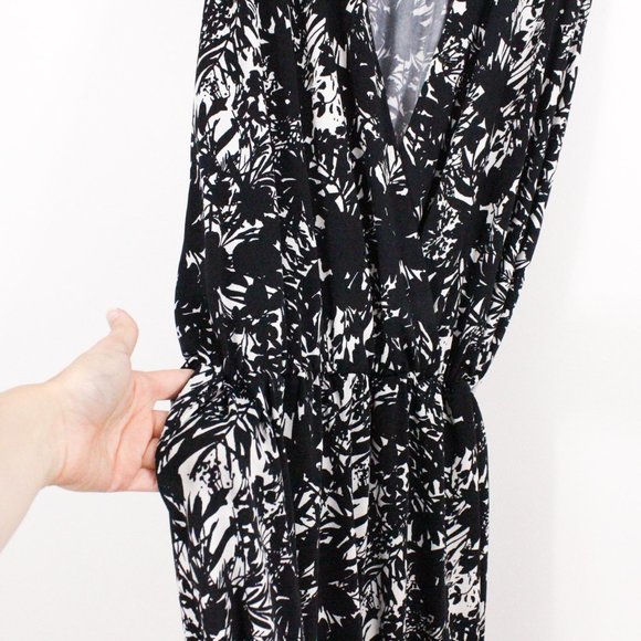 *Buffalo Black & White Jumpsuit - Picture 7 of 8